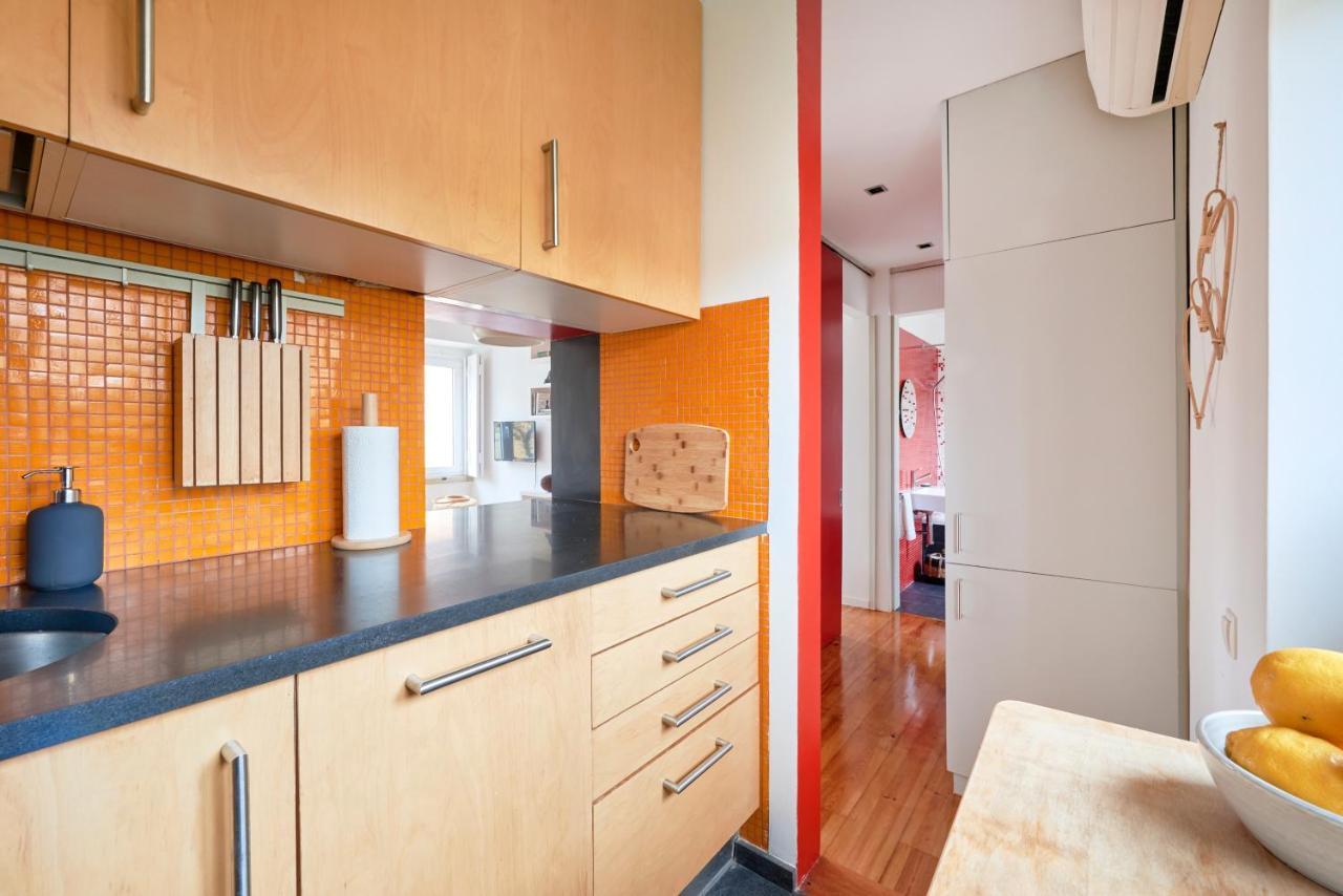 Sunny Renovated Apt With Ac, By Timecooler Lisbon Exterior photo